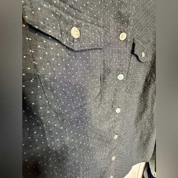 Croft And Barrow Women’s Gray Polka Dot Button Up Roll Tab Top Leisure Casual S - Picture 8 of 8